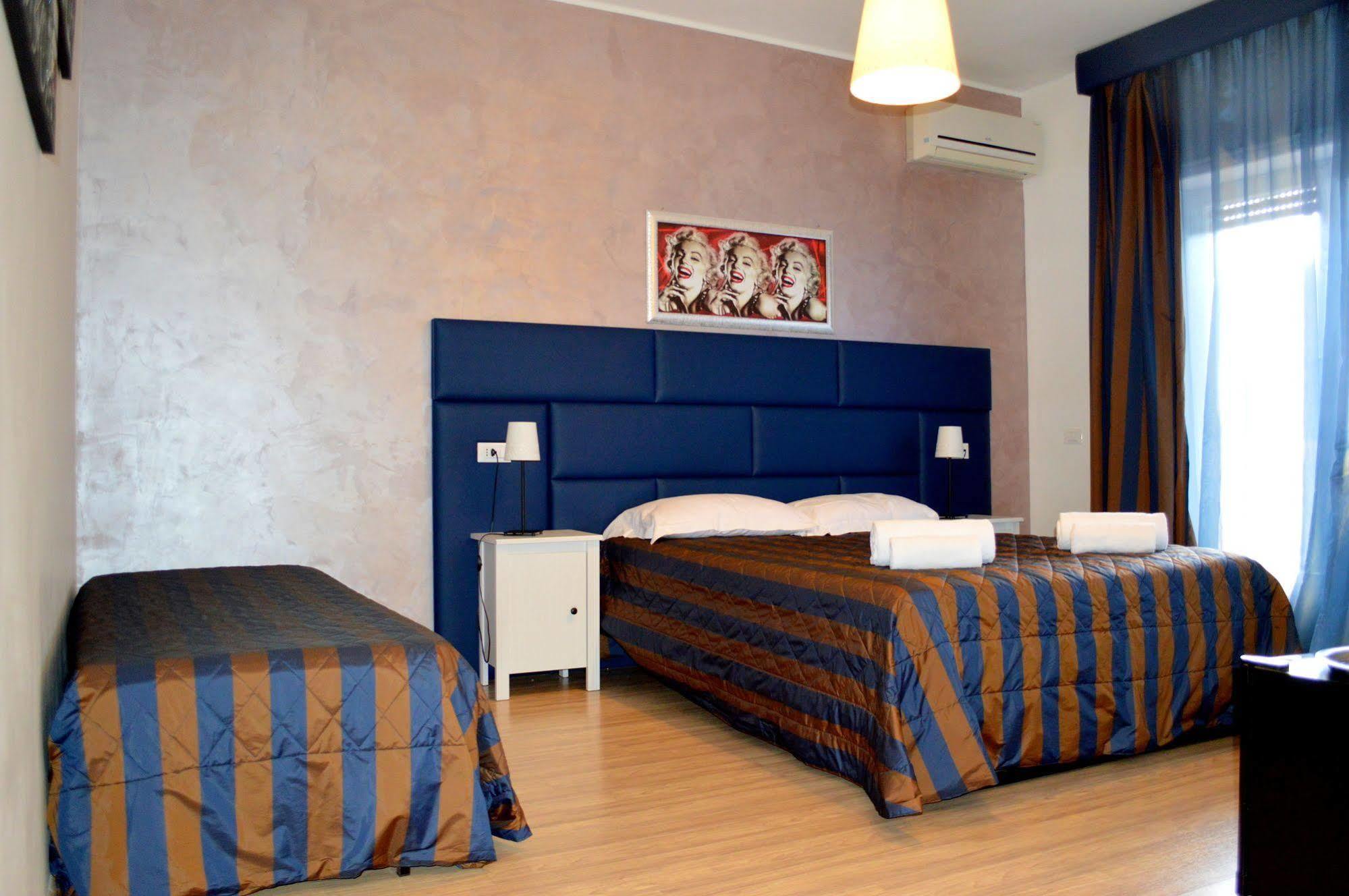 Check-Inn Rooms Roma Exterior foto